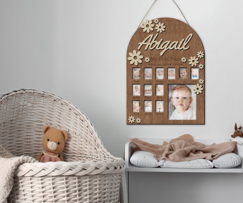 First year Birthday board Milestone wooden photo collage 12 Months baby memories - 相框/畫框 - 木頭 咖啡色