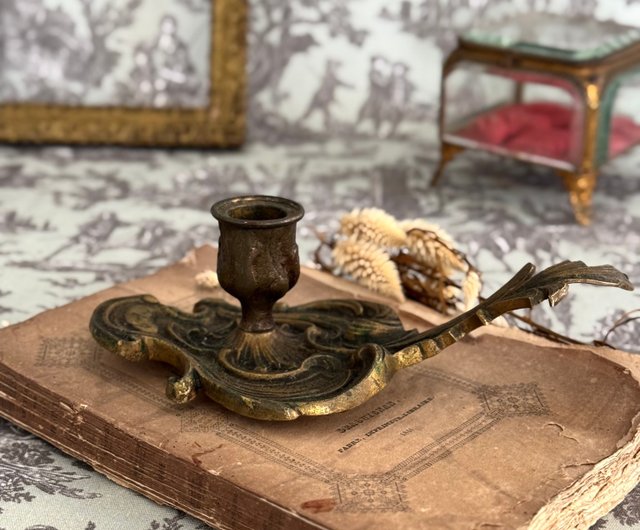 40864-フランスアンティーク ロココ様式 真鍮製ハンドヘルド燭台