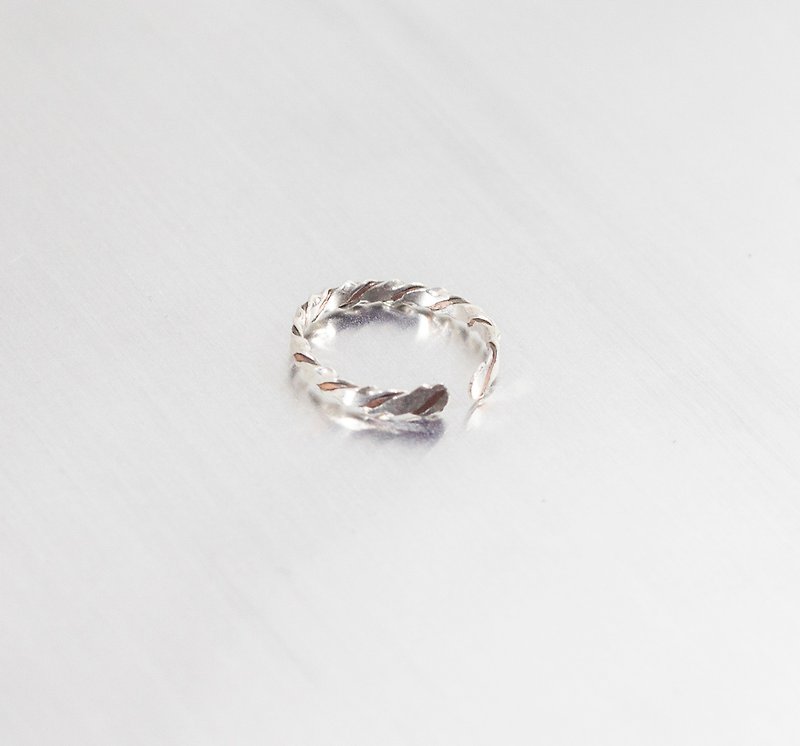 銀銅雙色扭轉可調整戒指 - 戒指 - 銀 銀色