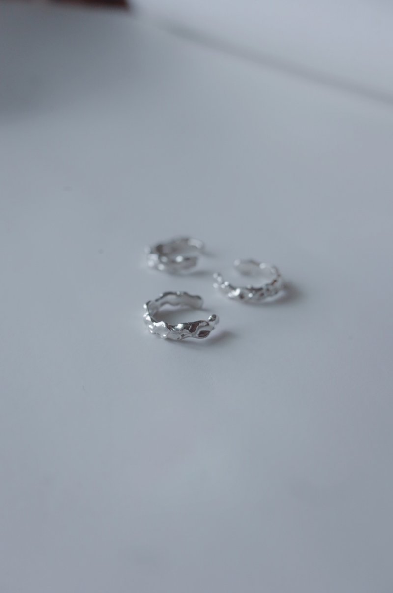 【Sea Erosion Ear Cuff 】Sterling Silver - ต่างหู - เงินแท้ สีเงิน