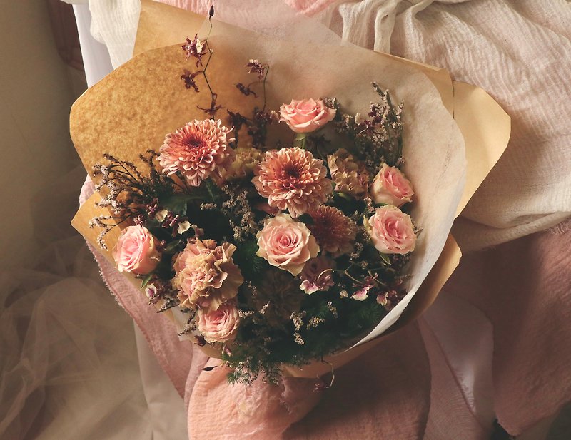 鮮花花束 求婚花束 情人節花束 生日花束 客製花束 祝賀花束 花禮 - 乾燥花/永生花 - 植物．花 