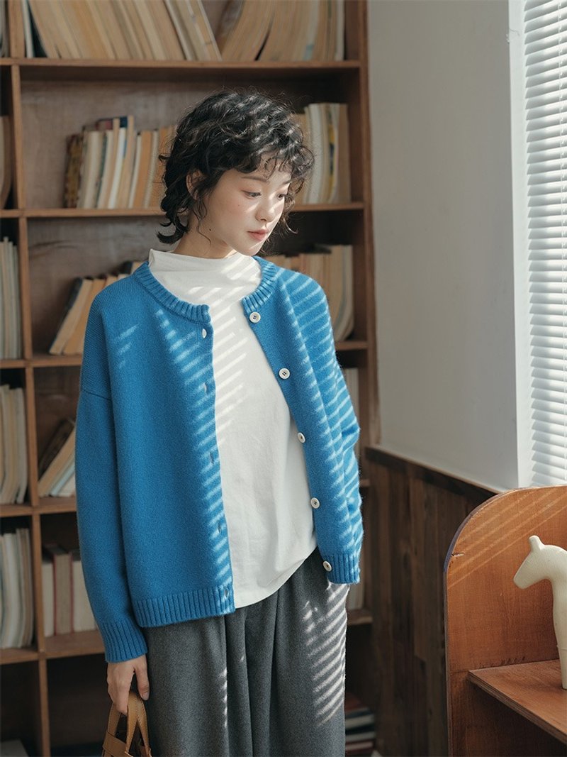Wool Knit Cardigan Outerwear, Japanese Style Loose Top, Round Neck, Fall/Winter - สเวตเตอร์ผู้หญิง - ขนแกะ หลากหลายสี