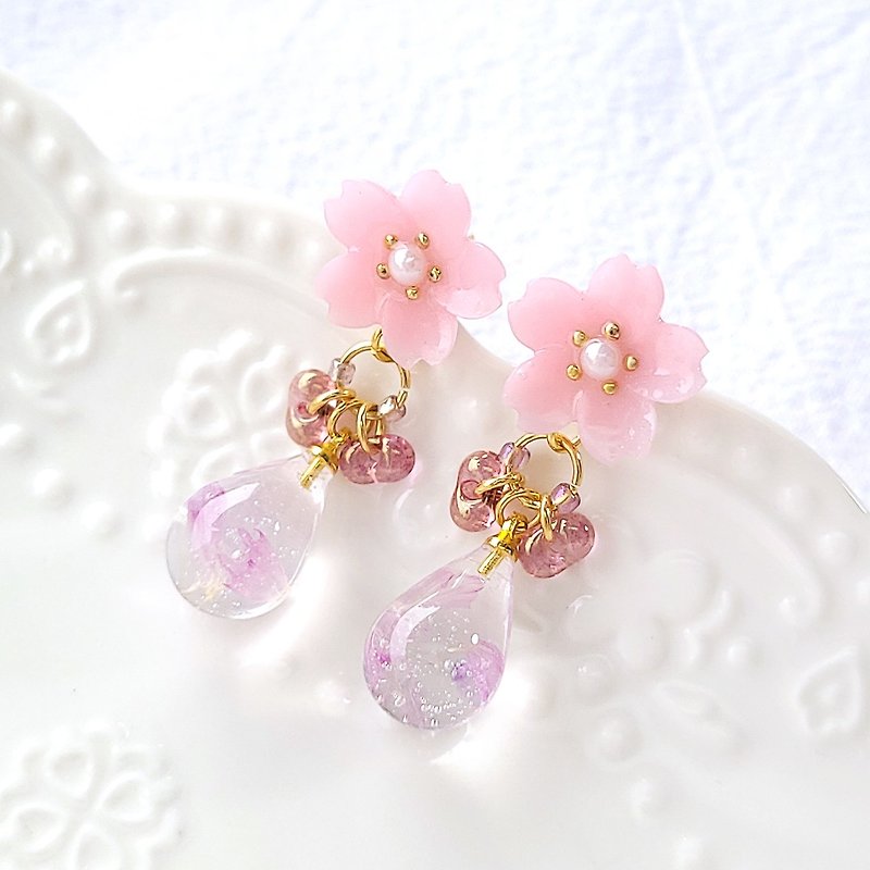2way Sakura Water Drop Earrings/ Clip-On Dry Flower Anti-Allergic Medical Steel - Earrings & Clip-ons - Resin Pink