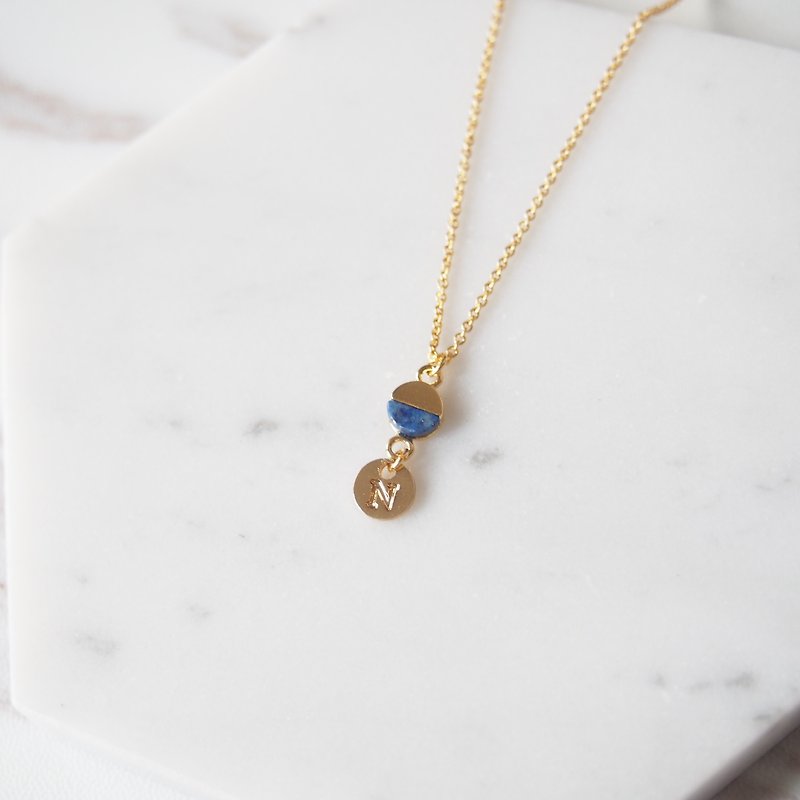 Round, Lapis, Customized, English Alphabet, Gold Plated Necklace (45cm) - สร้อยคอ - โลหะ สีน้ำเงิน