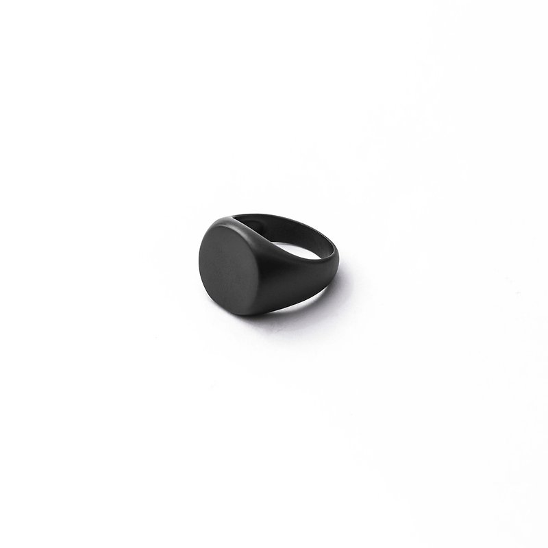 Recovery round face ring (fog black) - แหวนทั่วไป - โลหะ สีดำ