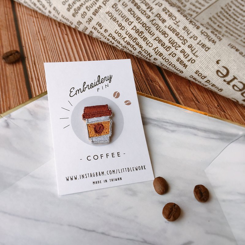 Embroideried patch Embroidery pin | coffee | Littdlework - Brooches - Thread Multicolor