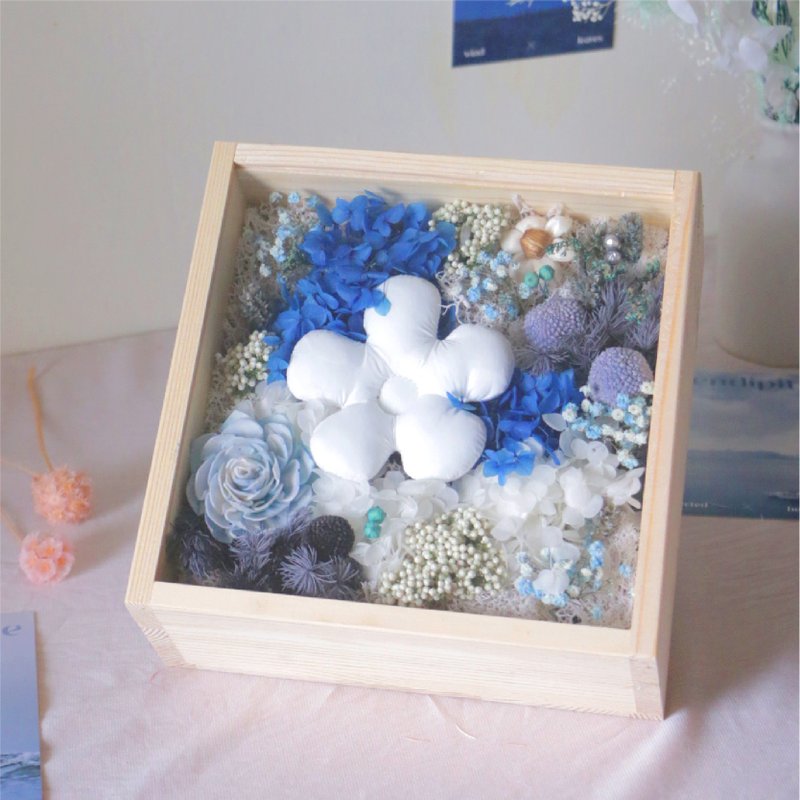 [The eternal flower and tree box comes with a lid. Blue and White】Valentine's Day. opening. Home decorations I can be picked up by yourself - ช่อดอกไม้แห้ง - พืช/ดอกไม้ สีน้ำเงิน