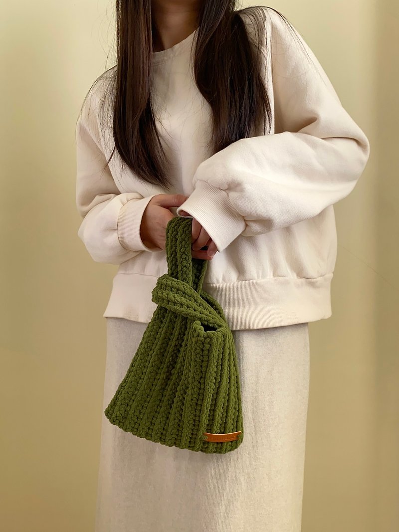 ZHII studio warm cotton wool Japanese style wrist bag handbag handmade bag - Handbags & Totes - Polyester Green
