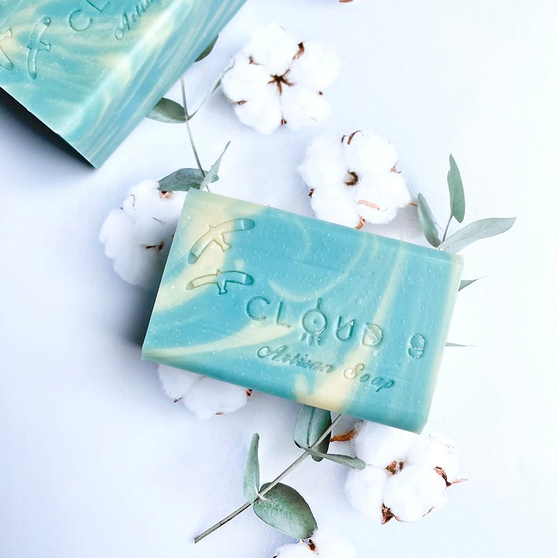 Blossoming white cloud soft skin soap handmade soap / dry skin / normal skin - ผลิตภัณฑ์ทำความสะอาดหน้า - พืช/ดอกไม้ สีน้ำเงิน