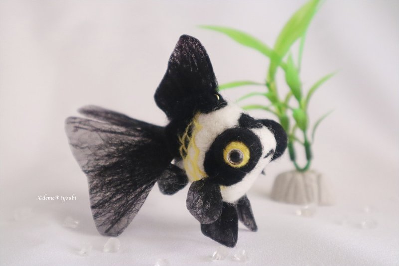 たゆたう金魚モビールS-パンダ出目金- - 擺飾/家飾品 - 陶 黑色