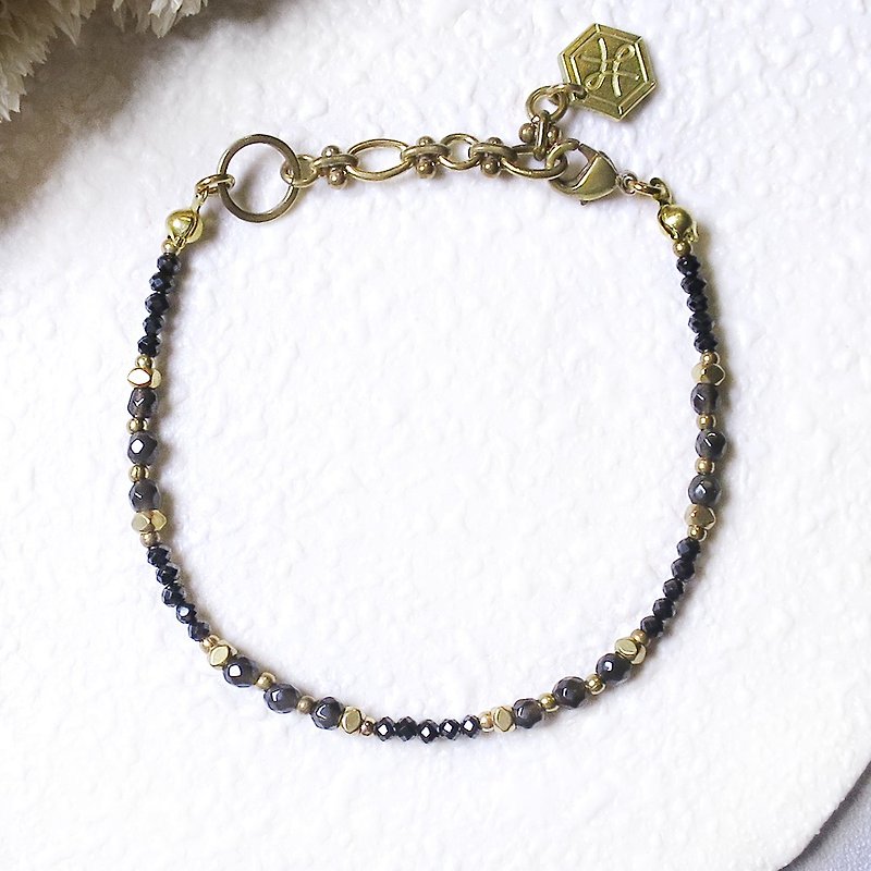 VIIART. Concentrate. Obsidian black Stone Bronze bracelet dark vintage bracelet - สร้อยข้อมือ - ทองแดงทองเหลือง สีดำ