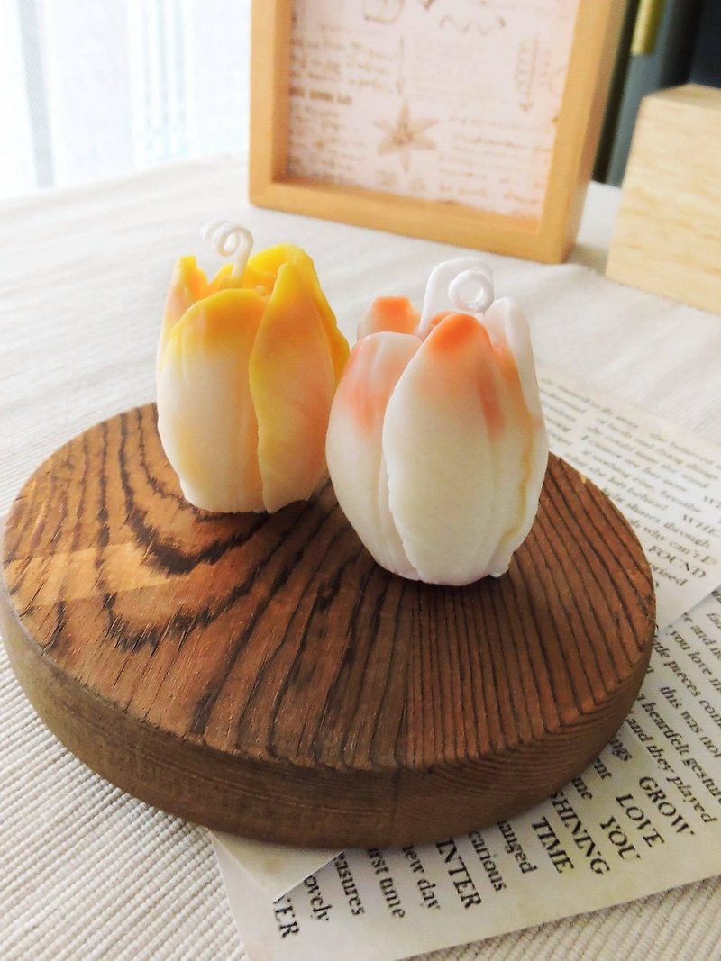 tulip scented candle - น้ำหอม - ขี้ผึ้ง 