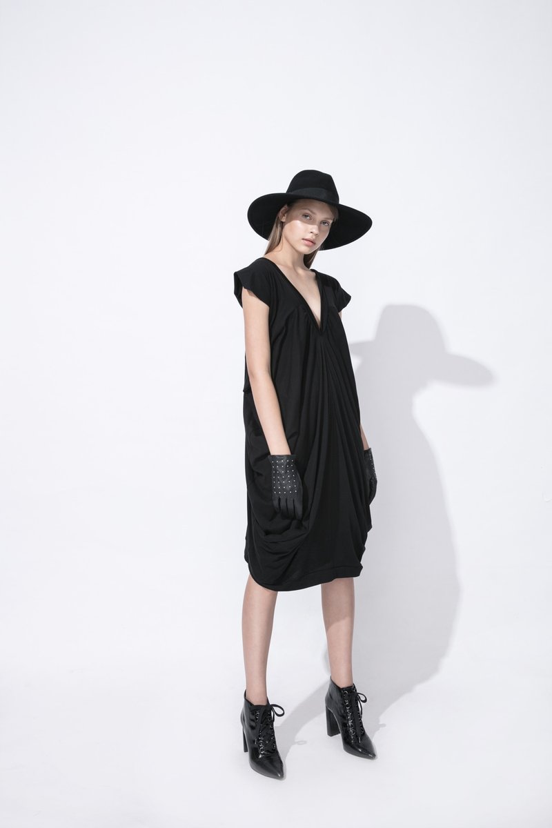 PH black balloon jersey dress - ชุดเดรส - ผ้าฝ้าย/ผ้าลินิน สีดำ