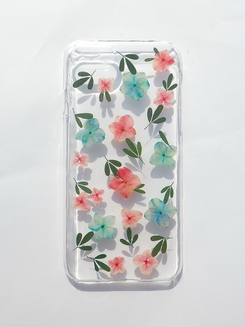 Handmade phone case, Pressed flowers phone case, iphone 7, Elegant flowers, Part 2 - Phone Cases - Plastic Pink