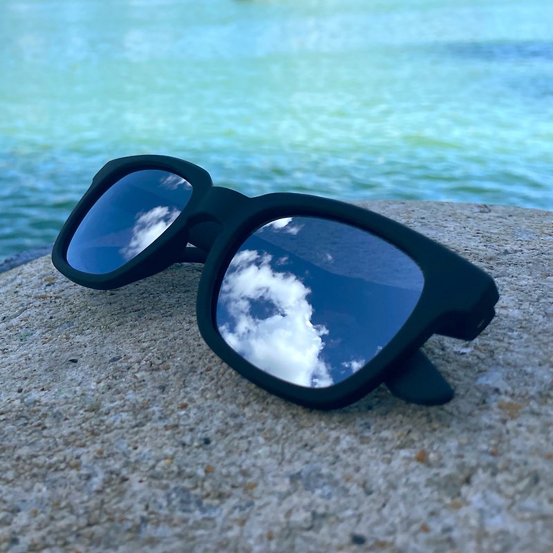 Matte black matte plastic frame UV400 polarized sunglasses│UV-resistant sunglasses - แว่นกันแดด - พลาสติก สีดำ