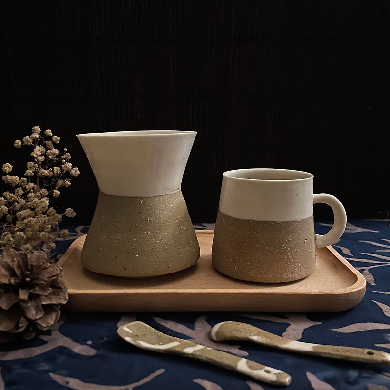 手練り陶器食器シリーズ 軽量陶器カップ（ペア） - グラス・コップ - 陶器 カーキ