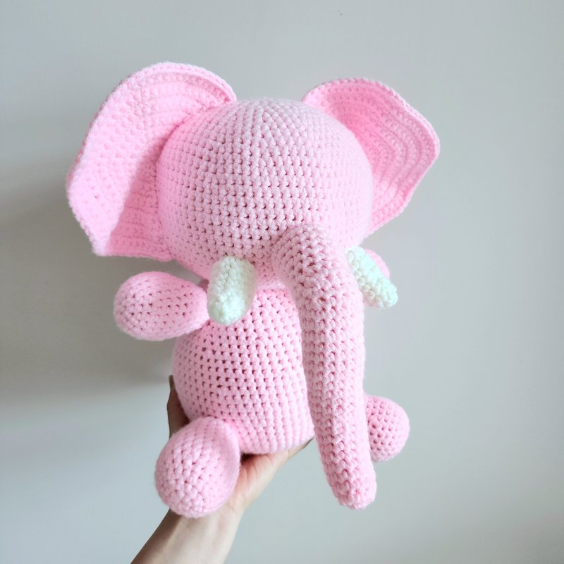 Customized cute elephant doll - ตุ๊กตา - เส้นใยสังเคราะห์ สึชมพู