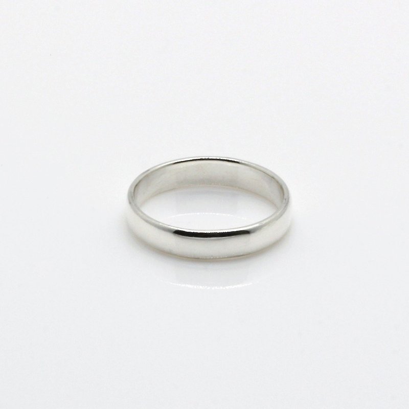 Classic Silver Ring L (Single) - แหวนทั่วไป - เงินแท้ สีเงิน