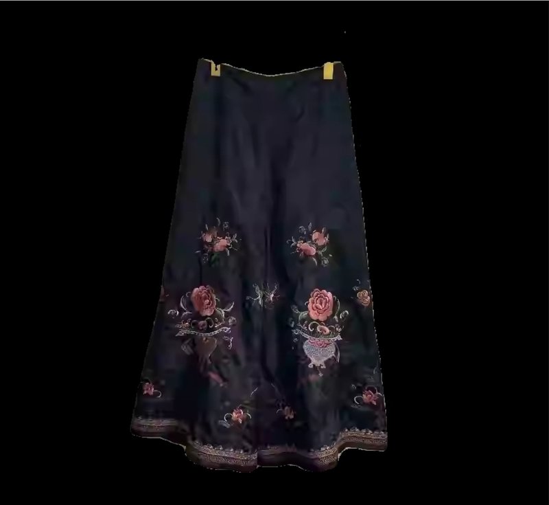 Suman Xiangyunsha Chinese retro fashion wide leg embroidered pants - กางเกงขายาว - ผ้าไหม สีดำ