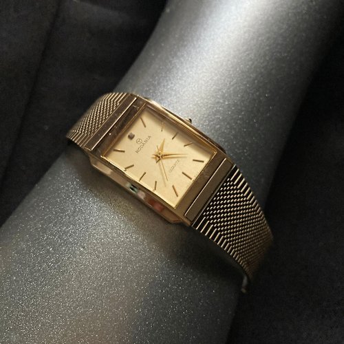 スイス製 RODANIAの腕時計です。 - 腕時計(アナログ)