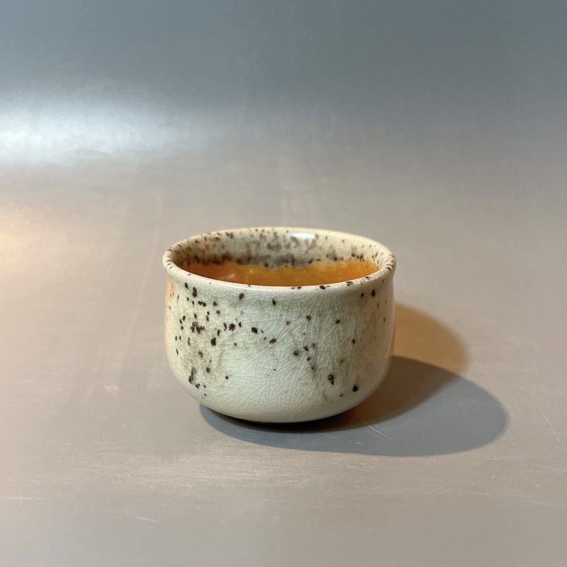 柴燒純瓷土主人杯 / 小平凡手作 - 茶壺/茶杯/茶具 - 陶 