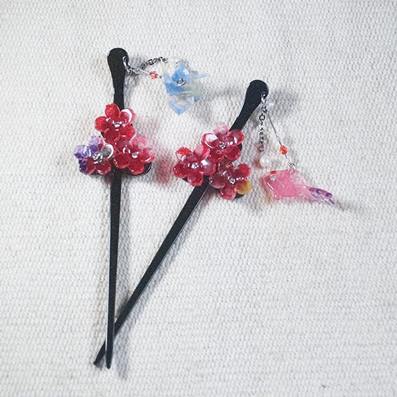 Swimming wings, three cherry hairpins, hairpins-red - Hair Accessories - Acrylic Red