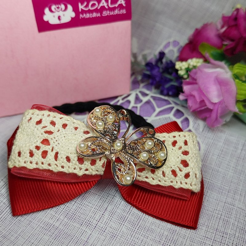 Retro style lace bow hair tie - เครื่องประดับผม - วัสดุอื่นๆ สีแดง