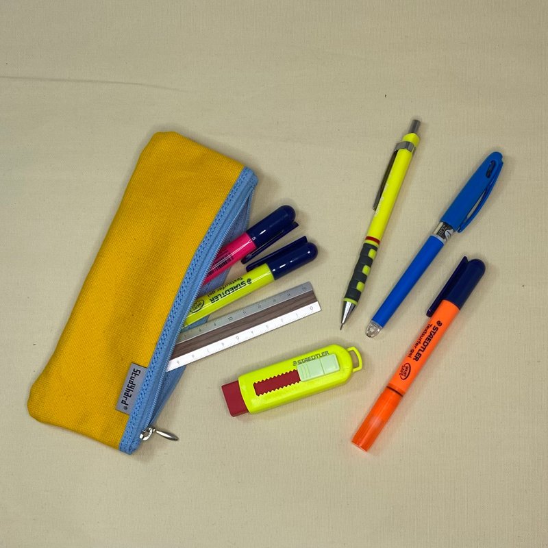 Pencil case without gusset - กล่องดินสอ/ถุงดินสอ - ผ้าฝ้าย/ผ้าลินิน สีเหลือง