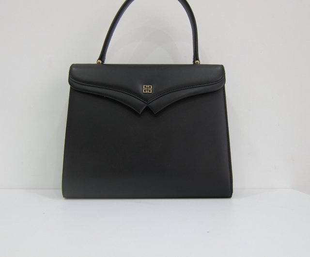 Givenchy black outlet purse