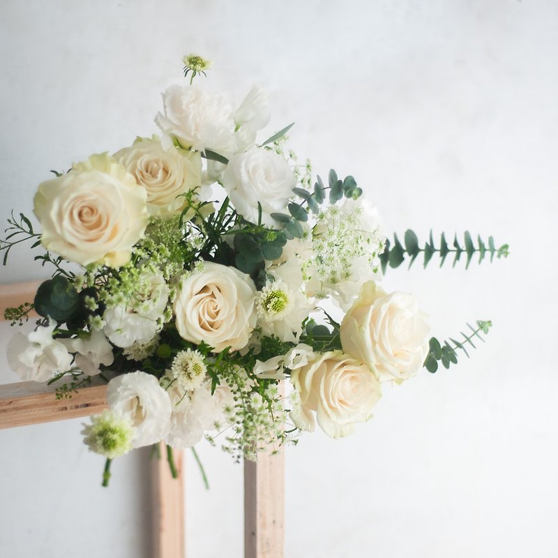 Customized bouquet area | Bridal bouquet | Birthday | Proposal | Promotion | Friends | Gift giving - ช่อดอกไม้แห้ง - พืช/ดอกไม้ หลากหลายสี