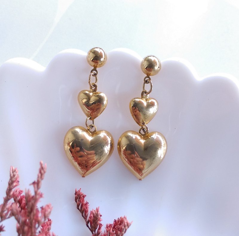 Vintage Jewelry 西洋古董飾品 金色調 串串心  針式耳環 - 耳環/耳夾/耳骨夾 - 其他金屬 金色