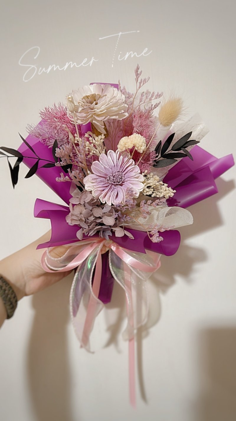 Unique and exquisite sunflower sunflower graduation bouquet diffused flower dry flower immortal flower pink purple - ช่อดอกไม้แห้ง - พืช/ดอกไม้ สีแดง