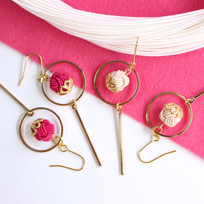 japanese style pierce earring / mizuhiki / japan / accessory / circle / pink - ต่างหู - ผ้าไหม สึชมพู