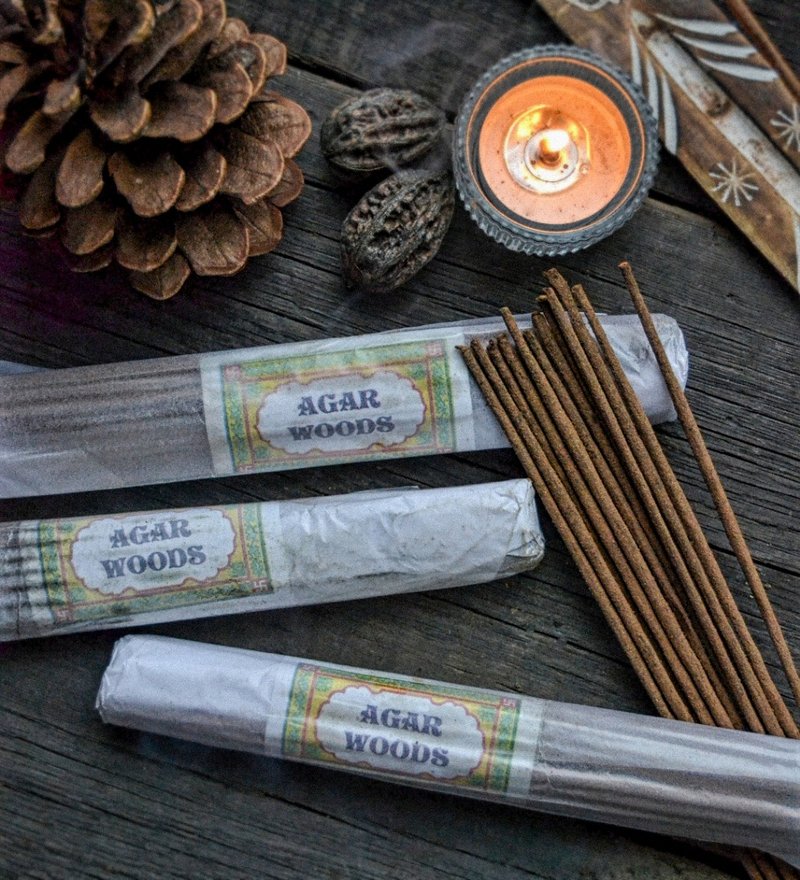 Incense Stick Original Hand made Fragrance from India 50 gr Sandal, Agarwood - 香氛/精油/擴香 - 木頭 咖啡色