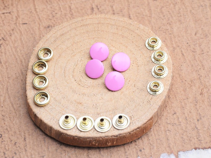 Small Jumping Bean Series-12.5mm Snap Button Deep Pink ROSA 4 into the group Handmade Leather Personalized Leather DIY Leather Tool Snap Button Sewing Button Button Tool - เครื่องหนัง - หนังแท้ สึชมพู