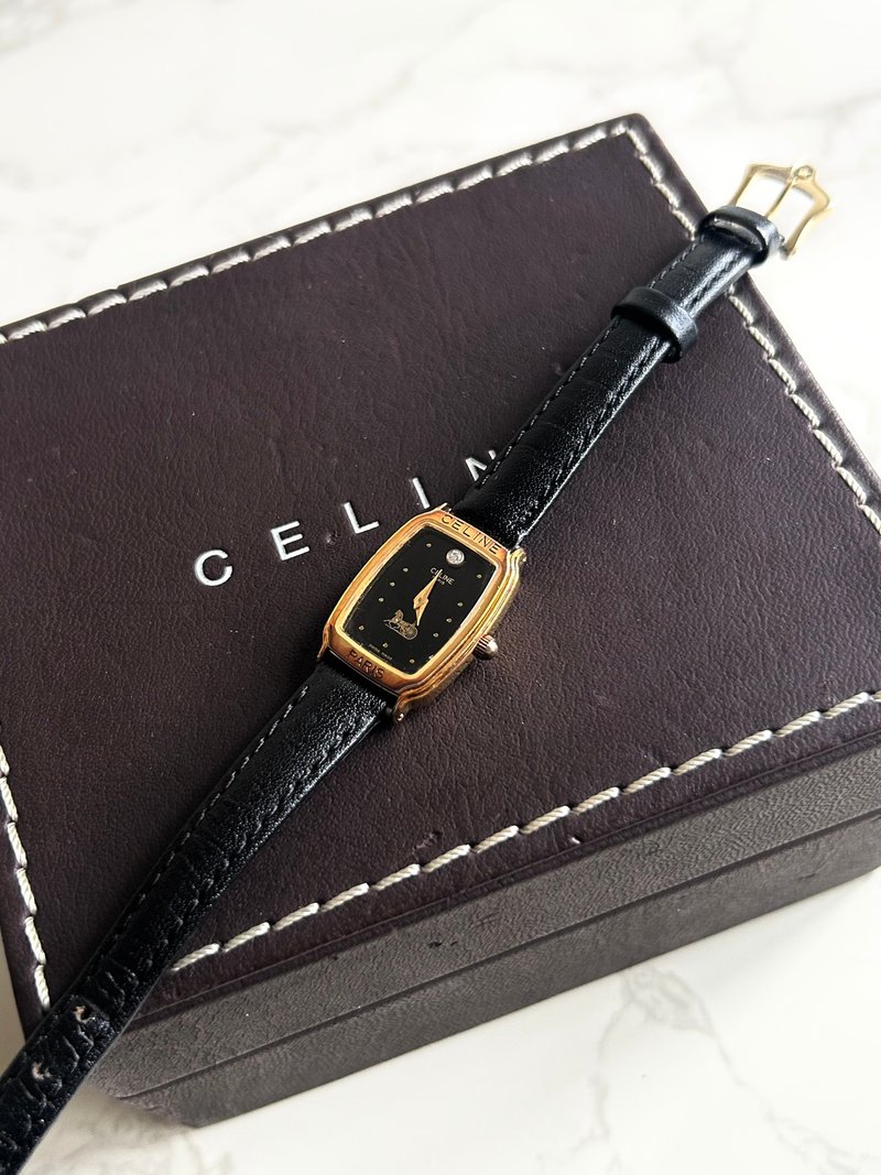 絕版古董錶 Celine 黑金色皮革錶帶馬車手錶 石英中古二手錶 腕錶 - 女錶 - 其他金屬 黑色