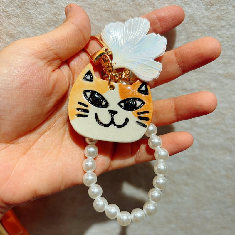 Cat pendant│Yoshino Eagle x keychain handmade cat ceramic gift - Keychains - Pottery 