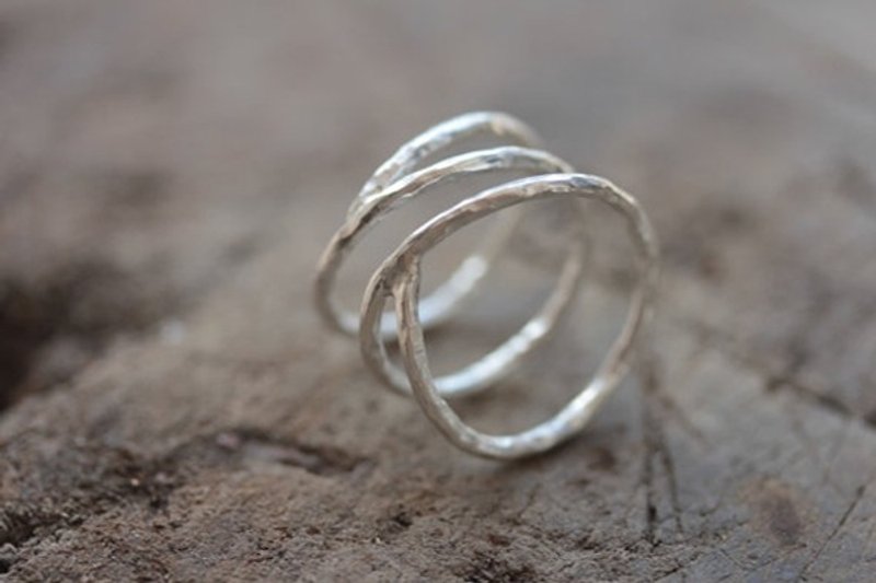 Open wrap silver ring with hammered texture (R0035) - General Rings - Silver Silver