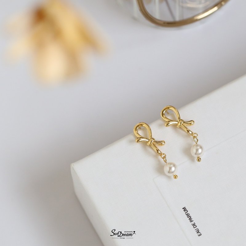 Memory pearl on-ear earrings clip-on Clip-On pearl earrings mosquito coil Clip-On - ต่างหู - ทองแดงทองเหลือง ขาว