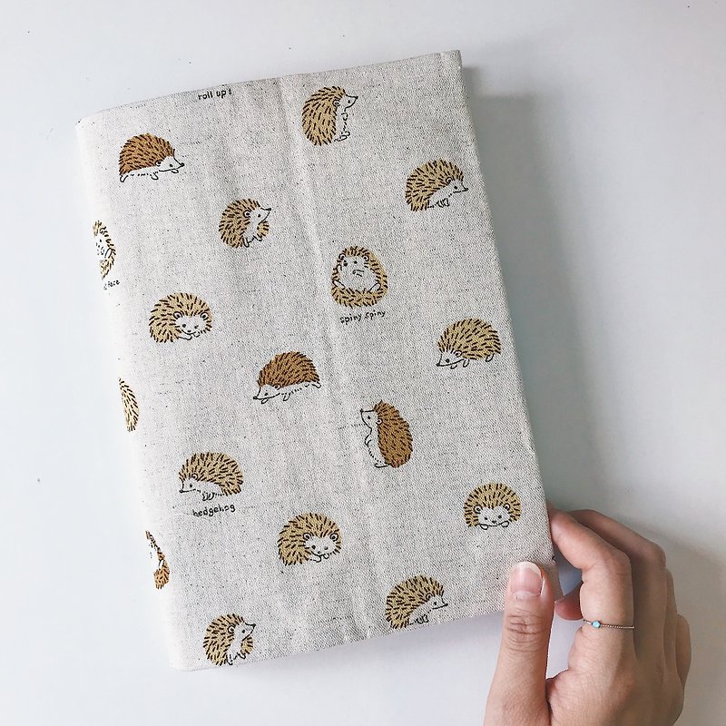 Cotton and linen small hedgehogs (bei white) cloth handmade book / book cover | 815a.m - Book Covers - Cotton & Hemp 