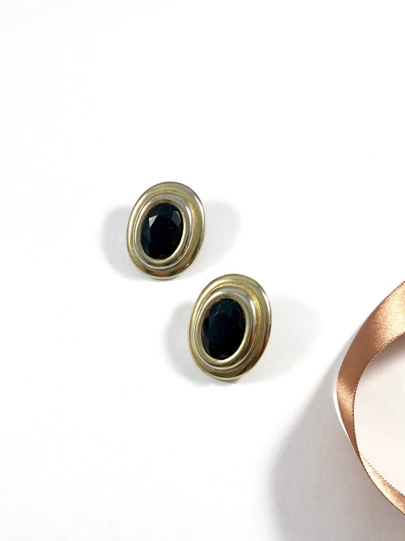 Vintage Sleek Statement Earrings - 耳環/耳夾/耳骨夾 - 貴金屬 金色