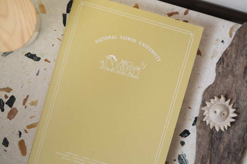 NTU B5 Notebook-Cute Three Treasures (Blank) - สมุดบันทึก/สมุดปฏิทิน - กระดาษ 