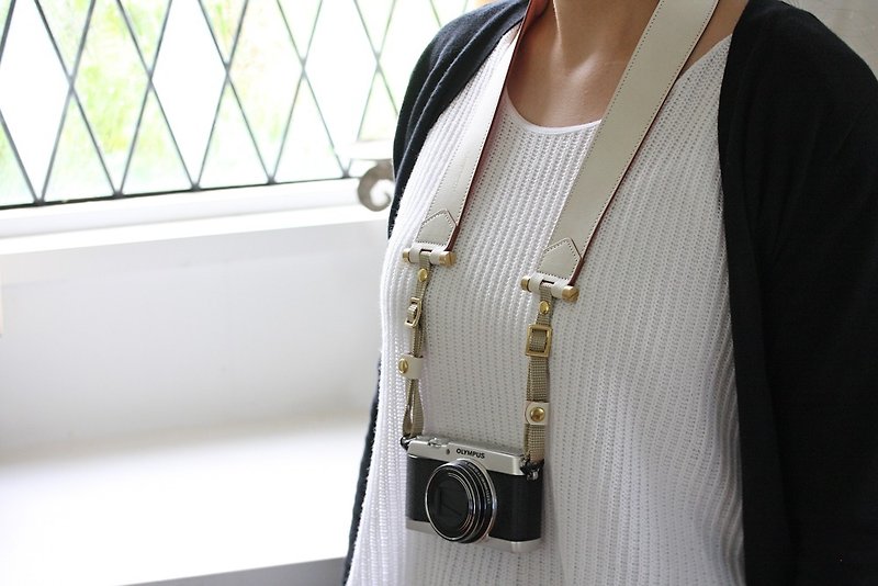 Camera strap - กระเป๋ากล้อง - หนังแท้ ขาว