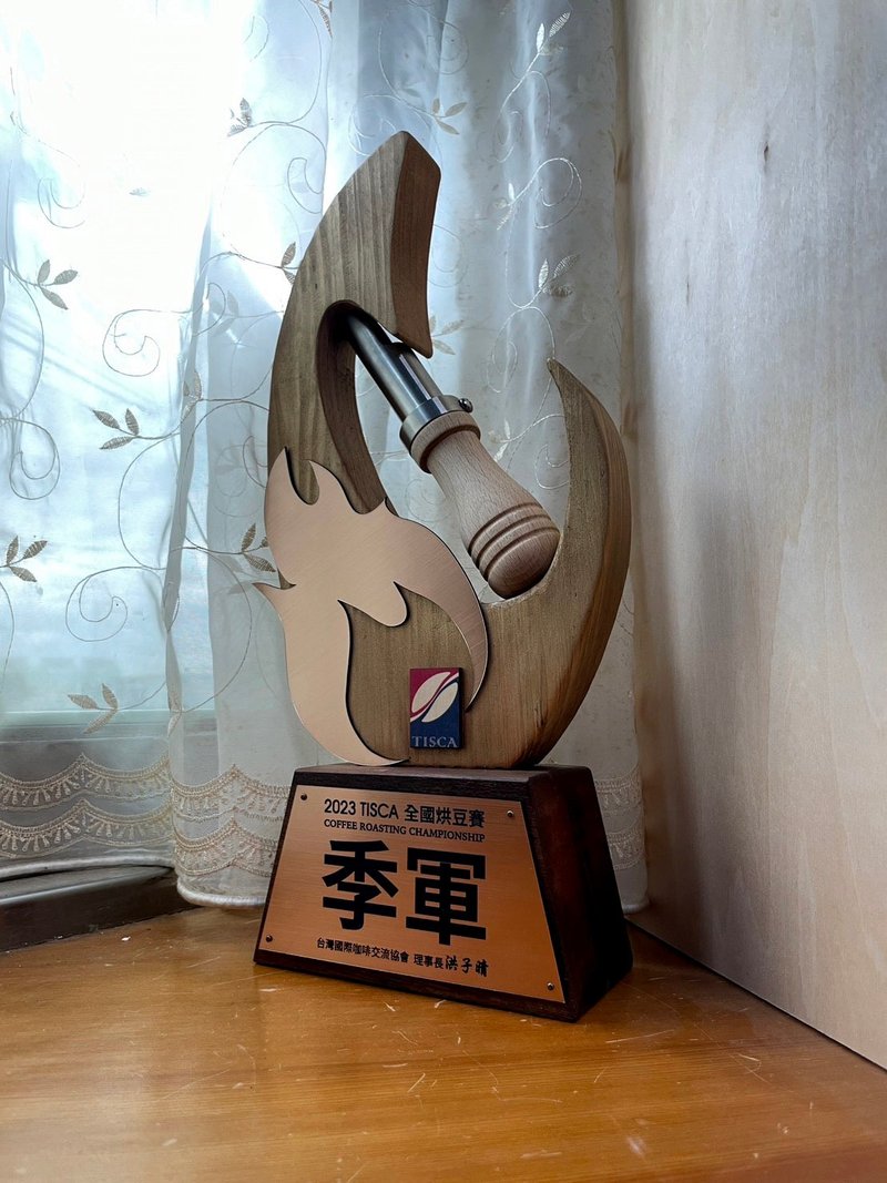 訂製款【客製化】獎牌 / 獎盃 / 獎座 / 金屬板 / 複合獎盃 / 手 - 其他 - 木頭 咖啡色