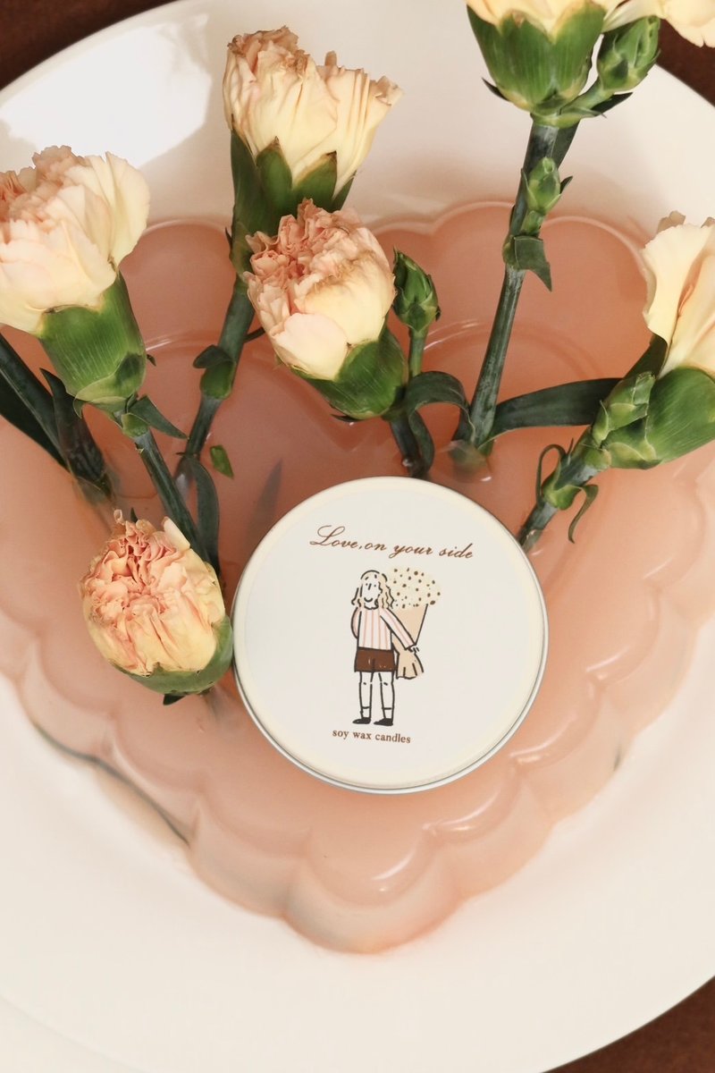 Summerstuff.marine - SOY WAX CANDLES กลิ่น LOVE ON YOUR SIDE(60 g) - 香氛蠟燭/燭台 - 蠟 白色