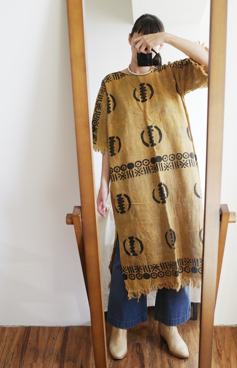 Vintage hippie style Marley mud-dyed totem handwoven long top - Women's Tops - Cotton & Hemp 