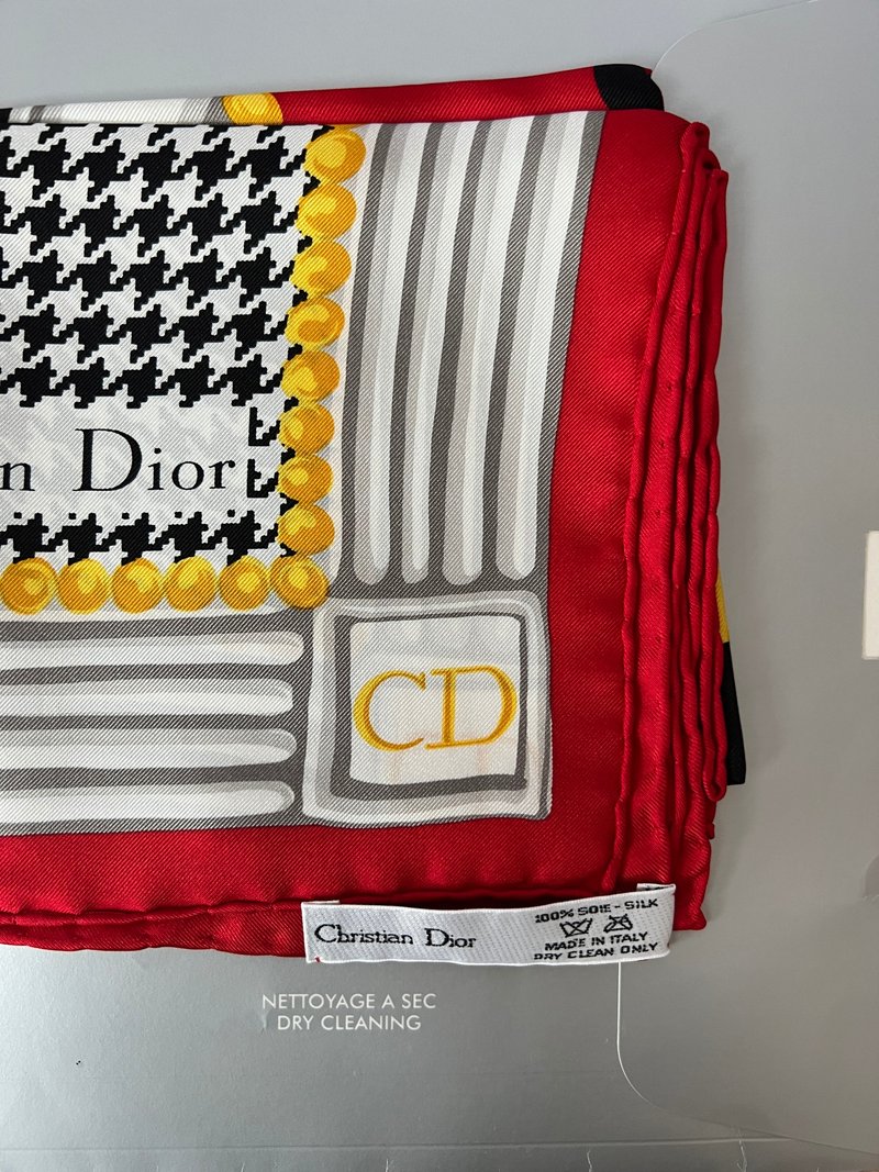 Dior red houndstooth silk scarf original box Japanese second-hand - Scarves - Silk Red