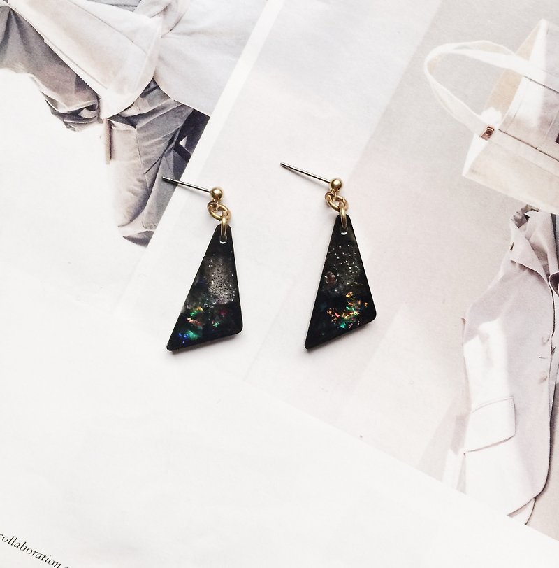 La Don - Long Oblique Triangle Patch Starry Black Ear Pins - Earrings & Clip-ons - Acrylic Black