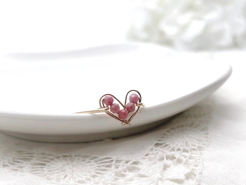 My heart - Rhodonite wire ring - General Rings - Gemstone Pink