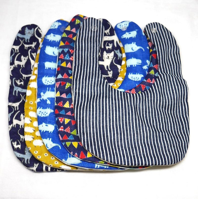 新年快乐 Goody bag No.7  // 5 bibs in 1 unit - Bibs - Cotton & Hemp Multicolor